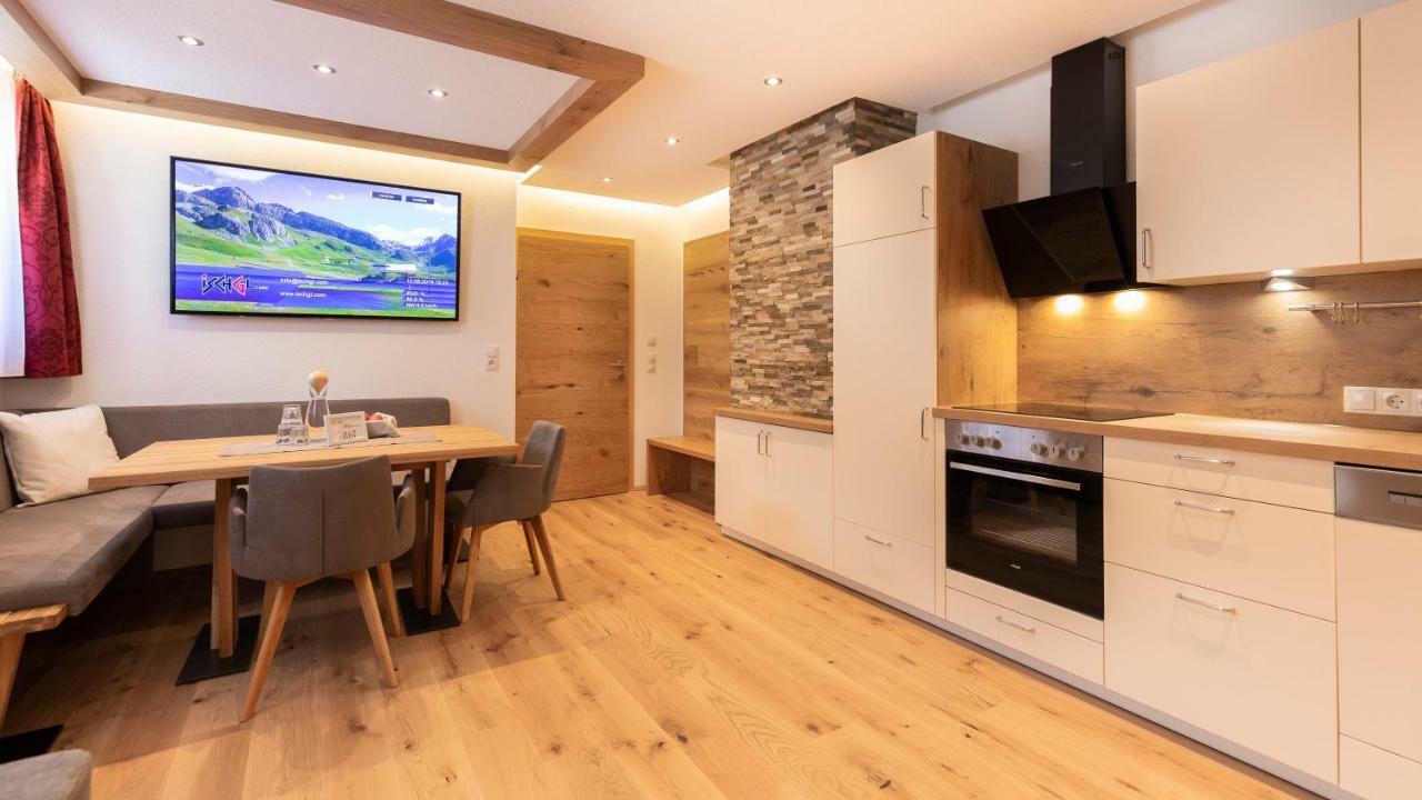 Alp Chalet In Kappl Bei Ischgl Extérieur photo